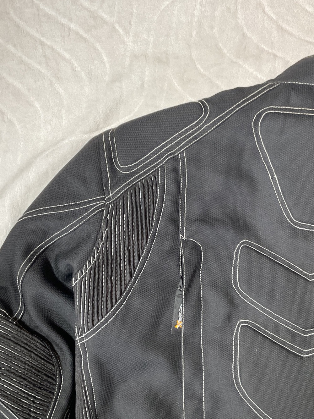 Motorcycle protective jacket - Picture 15 of 15